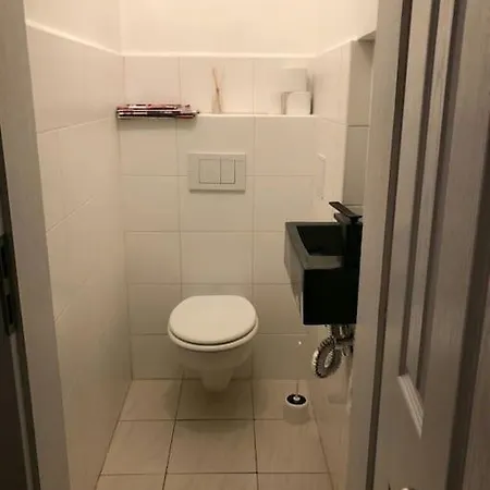 Charming 2 Bd Vinohrady Apartment